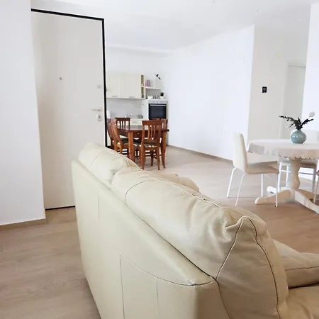 Apartment Frami House - Maison A Porter